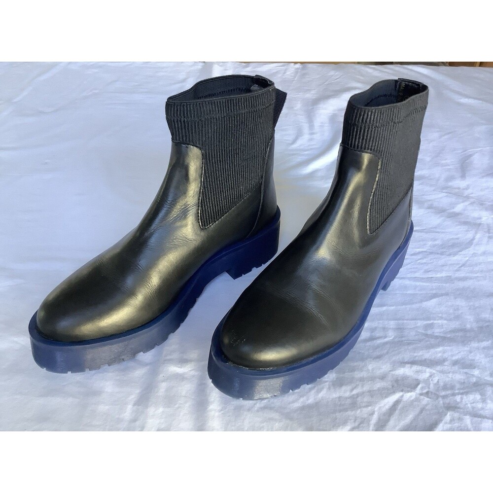 Secret Celebrity Women’s Size 7 Black Leather Ankle Boots With Blue Rubber Sole
